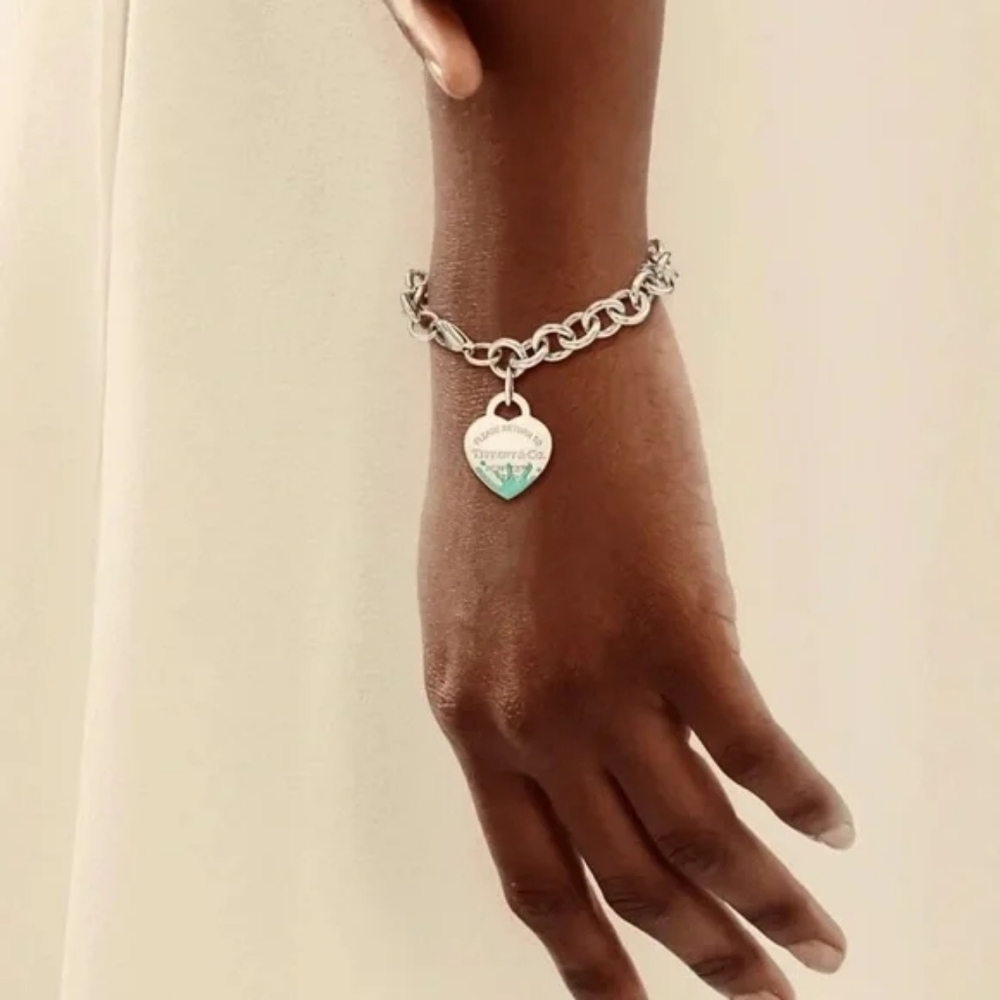 Tiffany & Co Return to Tiffany Blue Enamel Splash Heart Tag Bracelet EUC! - Picture 5 of 8